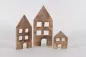Preview: Rustikale Holzhaus-Deko im 3er Set – Nachhaltige Dekoration für dein Heim