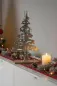 Preview: Tannenbaum aus Metall mit 4 Glaswindlichtern – moderne Weihnachtsdeko für festliche Atmosphäre