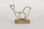 Preview: Vogel aus Metall auf Holzsockel