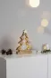 Preview: Tannenbaum aus Holz mit Metallstern – stilvolle Weihnachtsdeko für Zuhause