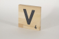 Preview: Holzbuchstaben Buchstabensteine Buche V