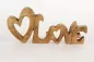 Preview: Schriftzug Love aus Mangoholz – natürliche und romantische Wohnraumdekoration