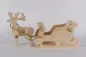 Preview: Schlitten aus unbehandeltem Kiefernholz mit Rentier – elegante Weihnachtsdekoration