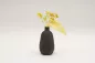 Preview: Moderne Vase aus Keramik in Grau für Blumen oder Trockenblumen