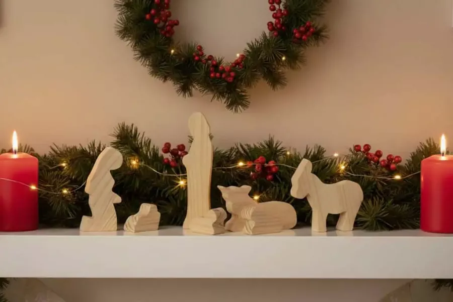 Moderne Holzkrippenfiguren aus Kiefer – Maria, Josef, Jesuskind, Esel, Ochse, Schafe – jetzt sichern