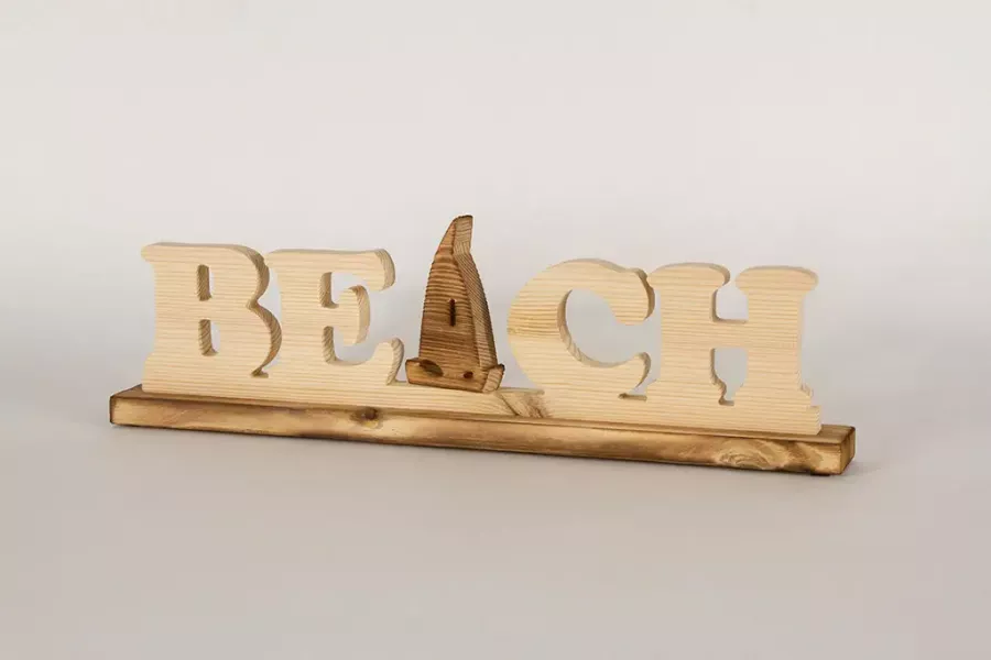 Preview: Holzschriftzug BEACH – dekorativer Aufsteller im Küstenstil