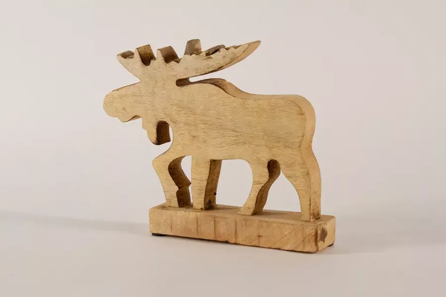 Preview: Massiver Elch aus Mangoholz in Braun – perfekte Holzfigur für winterliche Stimmung