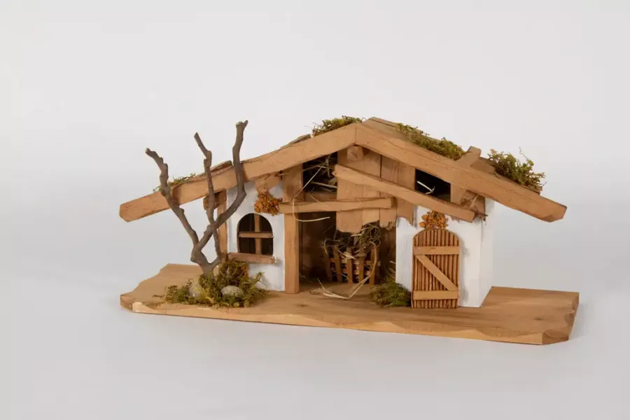 Preview: Holz Krippenhaus Kiefer – rustikaler Krippenstall für Advent und Weihnachten, direkt bestellen
