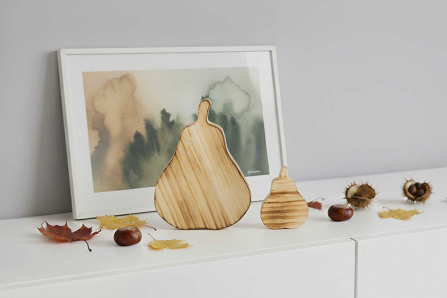 Preview: Handgefertigte Holz-Birne – natürliche Dekoration für Fensterbank oder Tisch; jetzt sichern