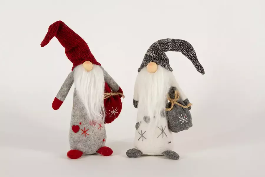 Preview: Wichtel mit Sack aus Textil – 30 cm in Rot – charmante Weihnachtsdeko