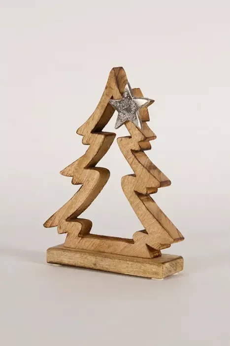 Preview: Dekorativer Holz-Tannenbaum mit Metallstern auf Tisch – weihnachtliche Atmosphäre schaffen