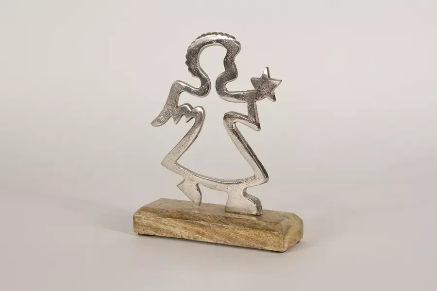 Preview: Dekorativer Engel aus Holz und Metall – perfekte Deko für weihnachtliche Stimmung