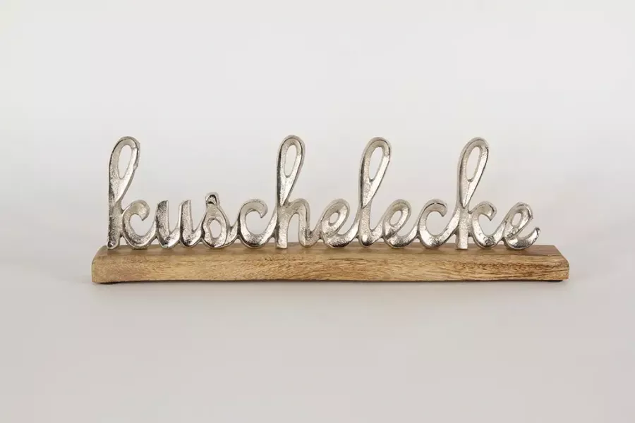 Preview: Schriftzug Kuschelecke aus Metall als Deko