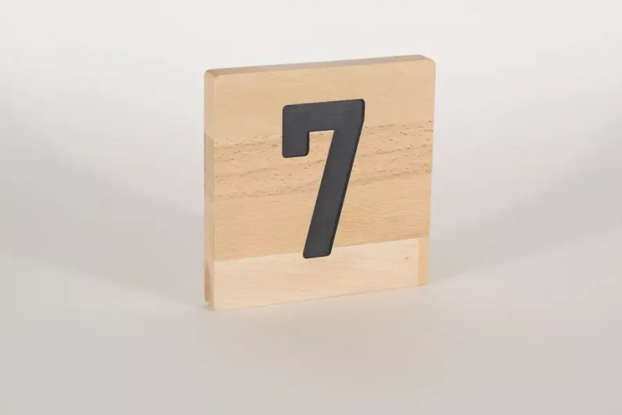 Preview: Holzbuchstaben Buchstabensteine Buche 7