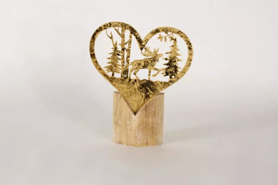 Preview: Winterwald aus goldenem Metall mit Hirschmotiv auf stabilem Holzständer – festliche Weihnachtsdekoration