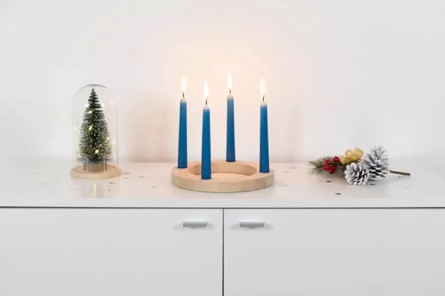 Adventskranz aus Buchenholz – natürliche Weihnachtsdekoration