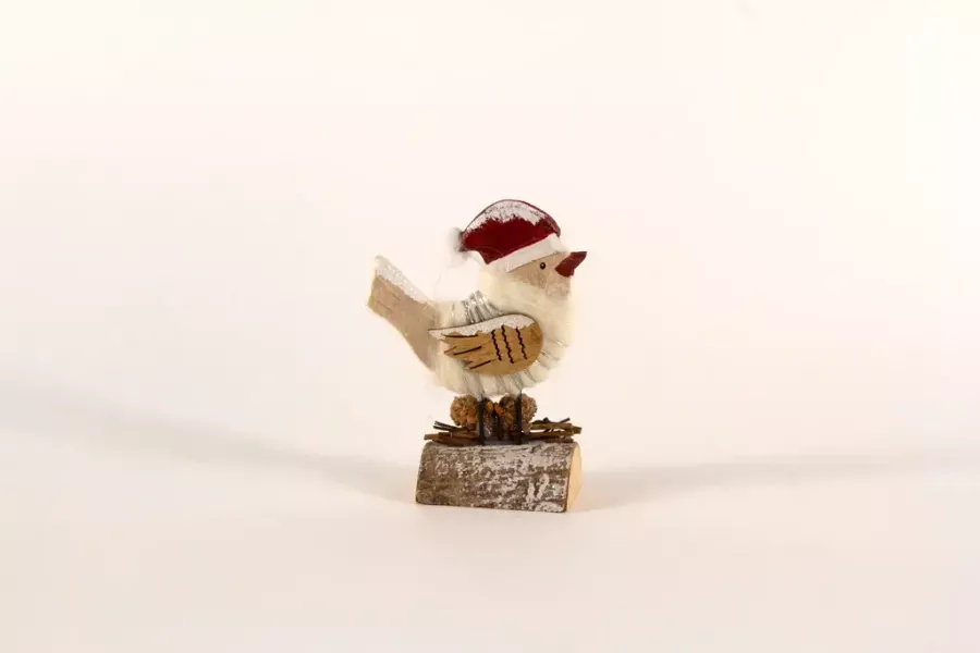 Preview: Kleiner Weihnachtsvogel auf Baumstamm in weiß – festliche Tischdekoration