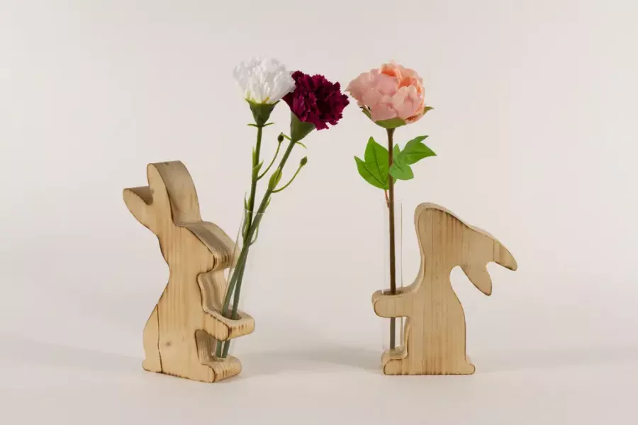 Preview: Hase aus Holz mit Reagenzglas Kiefernholz Dekoration für Frühling und Ostern