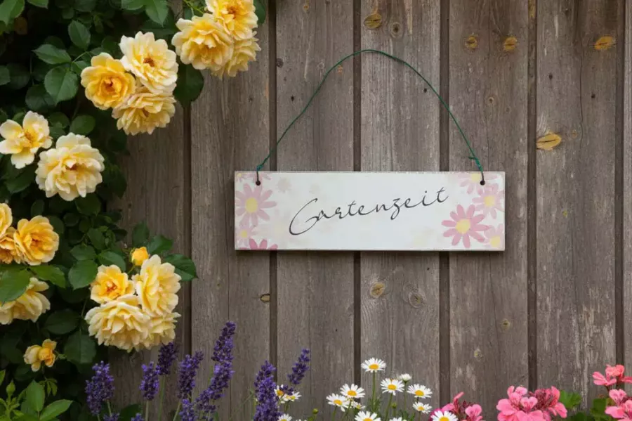 Deko-Schild "Gartenzeit" aus Holz, rechteckig, als gemütliche Gartendekoration