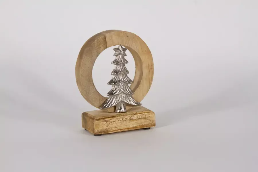 Preview: Minimalistischer Tannenbaum aus Metall in Holzring für stilvolle Tischdeko