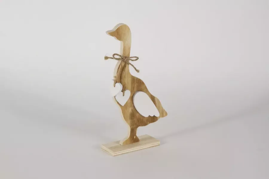 Preview: Dekorative Gans aus Holz – perfekte Tischdeko für Frühling & Sommer.