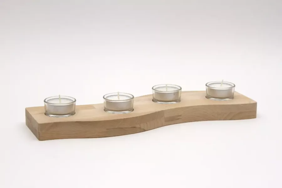 Teelichthalter aus Holz mit geschwungenem Design – stilvolle Kerzendeko