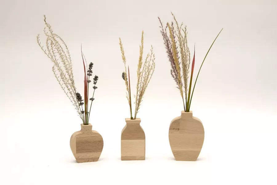Preview: Trockenblumenvasen aus Buchenholz 3er-Set – natürliche Deko