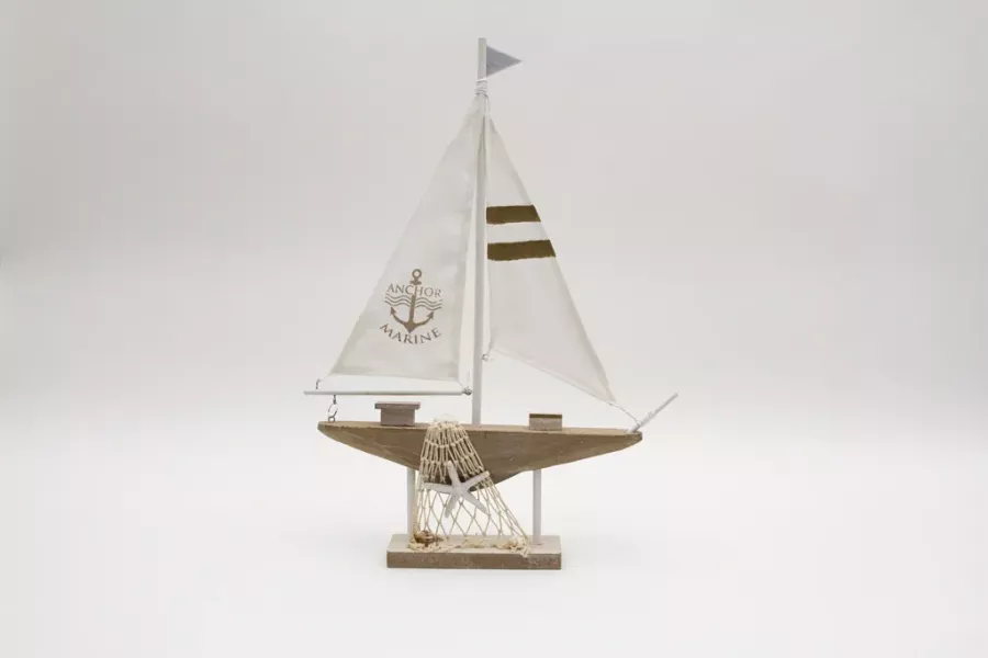 Preview: Segelboot aus Holz & Leinen natur – maritime Deko jetzt entdecken