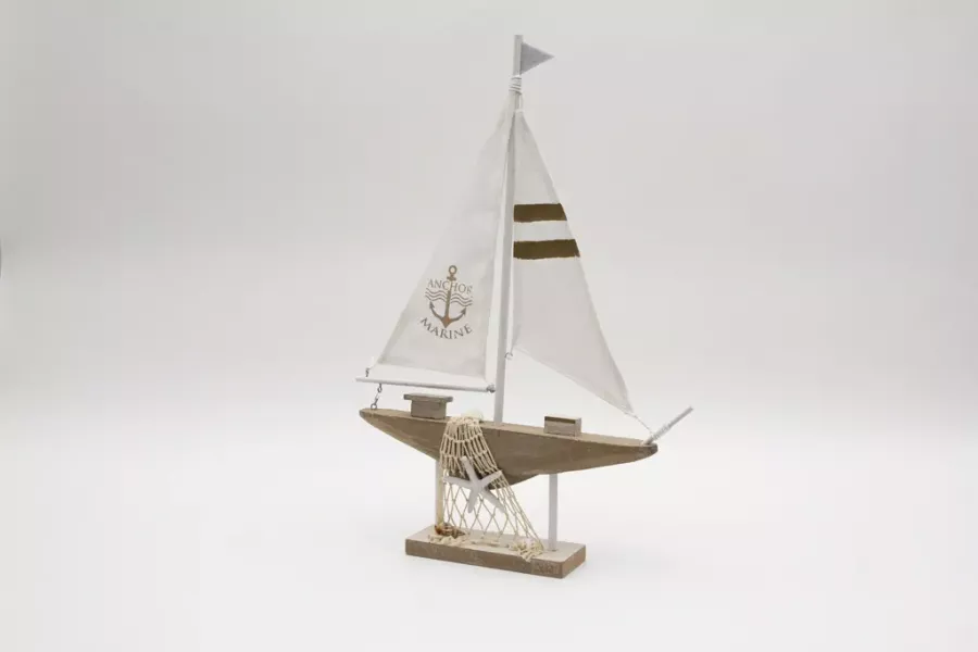 Preview: Segelboot aus Holz & Leinen natur – maritime Deko jetzt entdecken