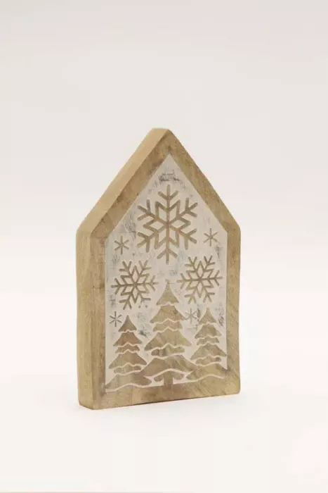Preview: Dekoratives Holzhaus mit eingravierter Schneeflocke für Weihnachten