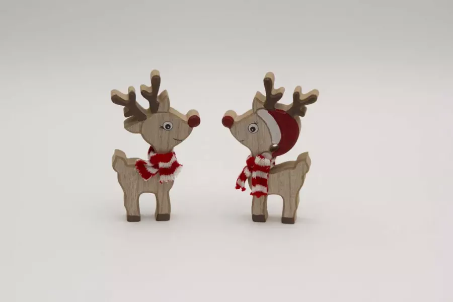 Preview: Dekorative Holz Rentier Figur mit Schal als Weihnachtsdeko jetzt kaufen