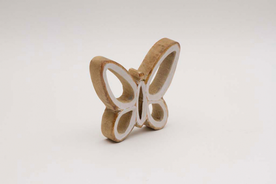 Preview: Holz Schmetterling aus Mangoholz handgefertigt – natürliche Wohndekoration entdecken