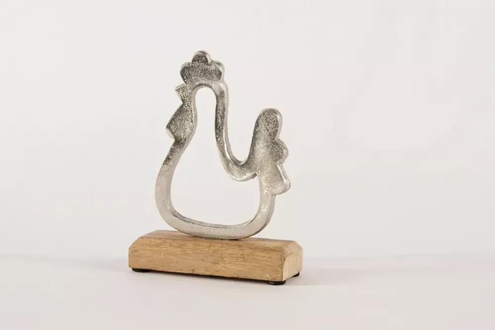 Huhn aus Metall und Holz
