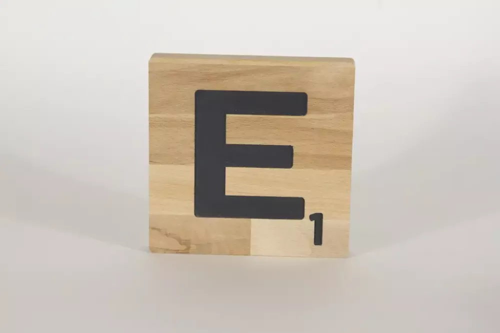 Holzbuchstaben Buchstabensteine Buche E