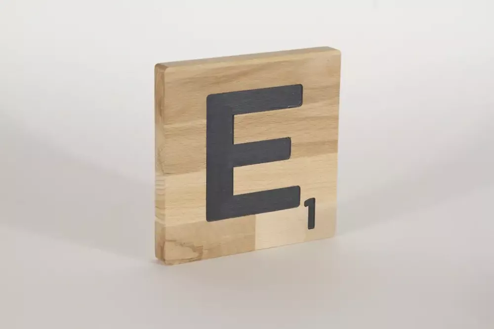 Holzbuchstaben Buchstabensteine Buche E