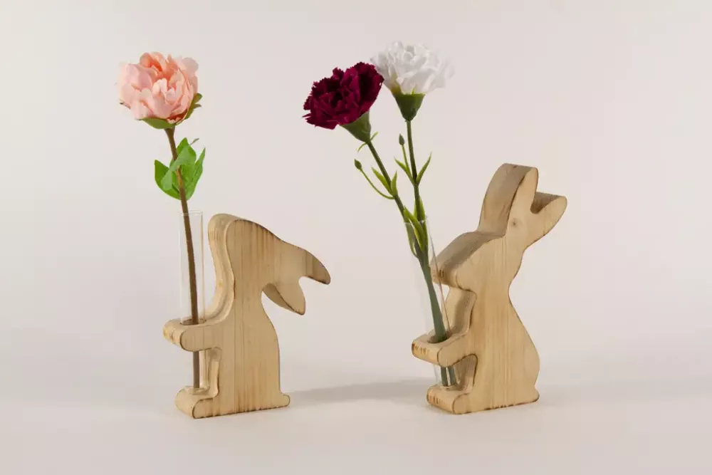 Osterhase Holz mit Reagenzglas als Tischdeko oder Fensterbank Deko bestellen