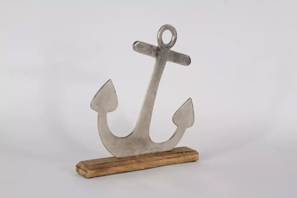 Anker aus Metall auf Holzsockel, 29 cm – maritime Deko für Wohn- und Arbeitsbereiche