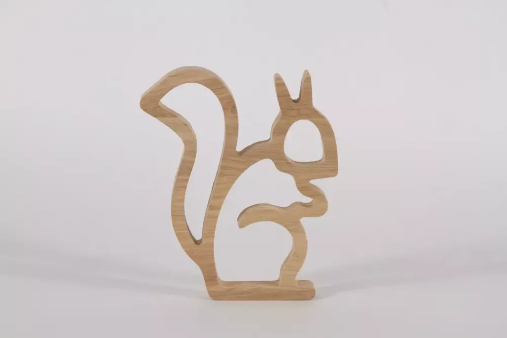 Eichhörnchen aus Holz Silhouette Eiche