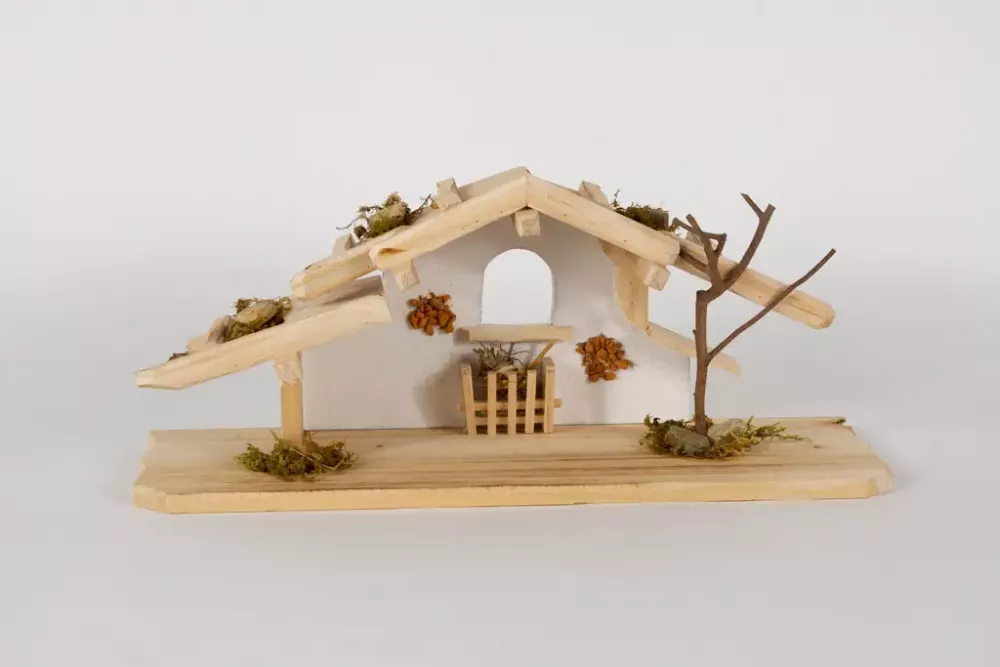 Krippenhaus aus Kiefernholz – 38 cm große Weihnachtskrippe, handgefertigt, festliche Dekoration für Ihr Zuhause