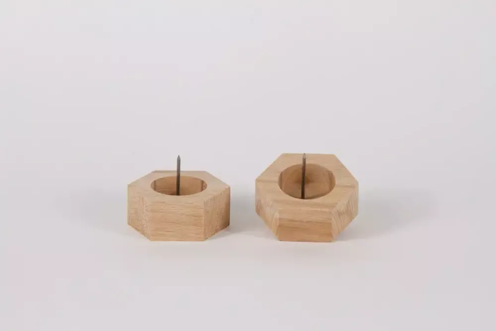 Stabkerzenhalter Polygon aus Buche 2er Set – moderne Holzdeko