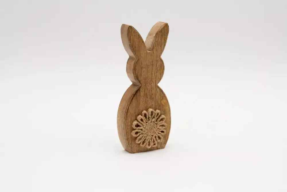 Mangoholz Hase mit Blume natürliche Frühlingsdeko für Fensterbank Regal