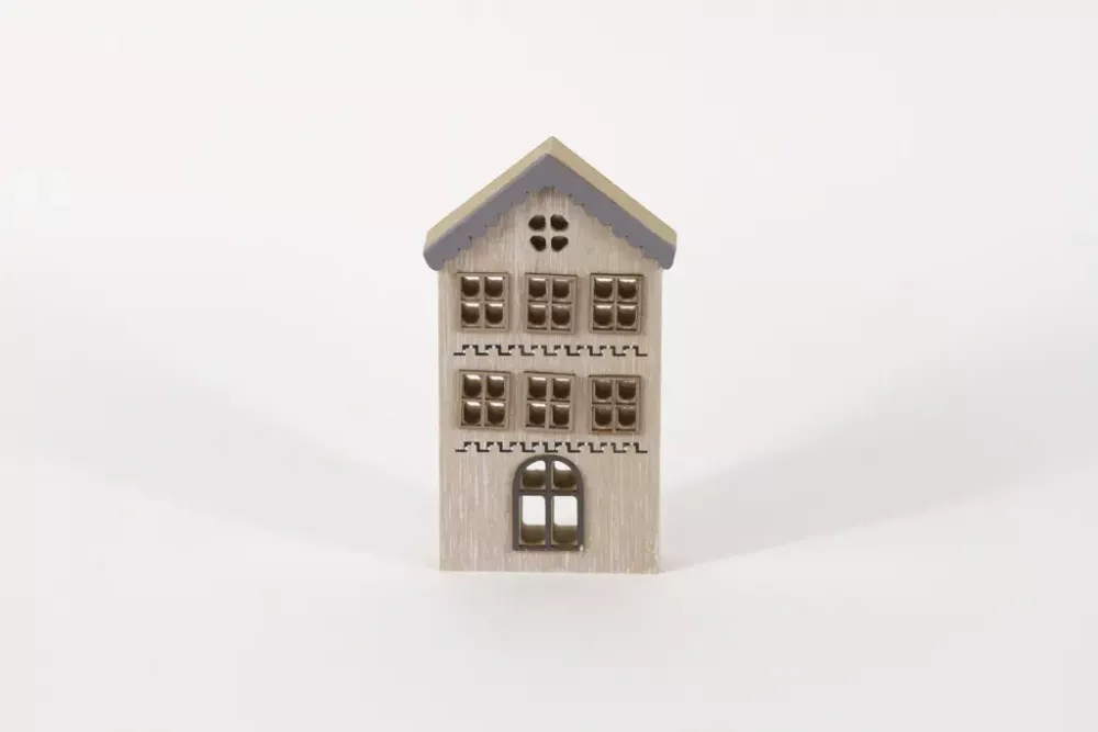 Haus aus Holz MDF Natur 15 cm – dekoratives Wohnaccessoire