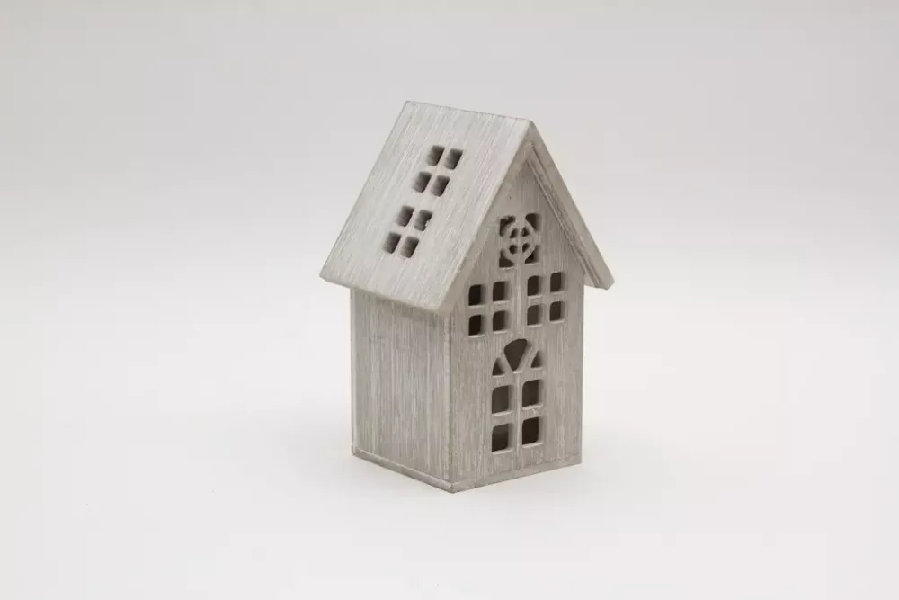 Skandinavisches Lichthaus aus Holz – perfekte Tisch- oder Fensterbankdeko.