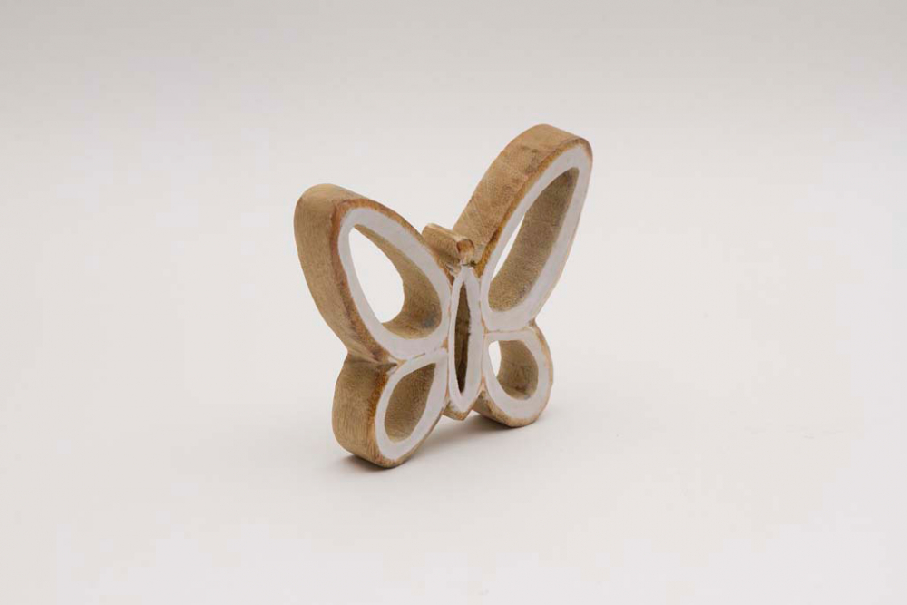 Holz Schmetterling aus Mangoholz handgefertigt – natürliche Wohndekoration entdecken