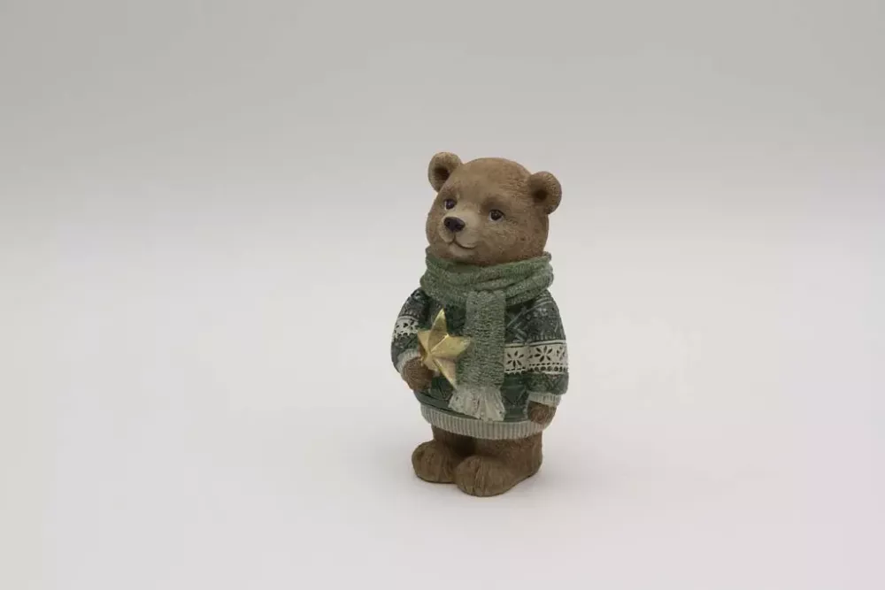 Niedlicher Deko Bär Weihnachtsfigur in Grün mit Stern – jetzt online sichern